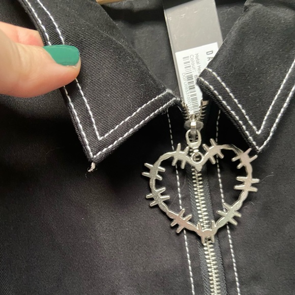 Dangerfield Zip Crop Vest - BLACK / SIZE 20 AUS 18 US WOMENS - Picture 4 of 4